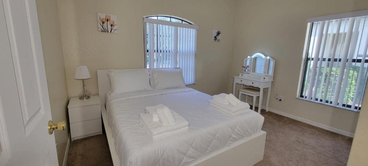 Cheerful 4bed 3bath With Pool Near Villa *