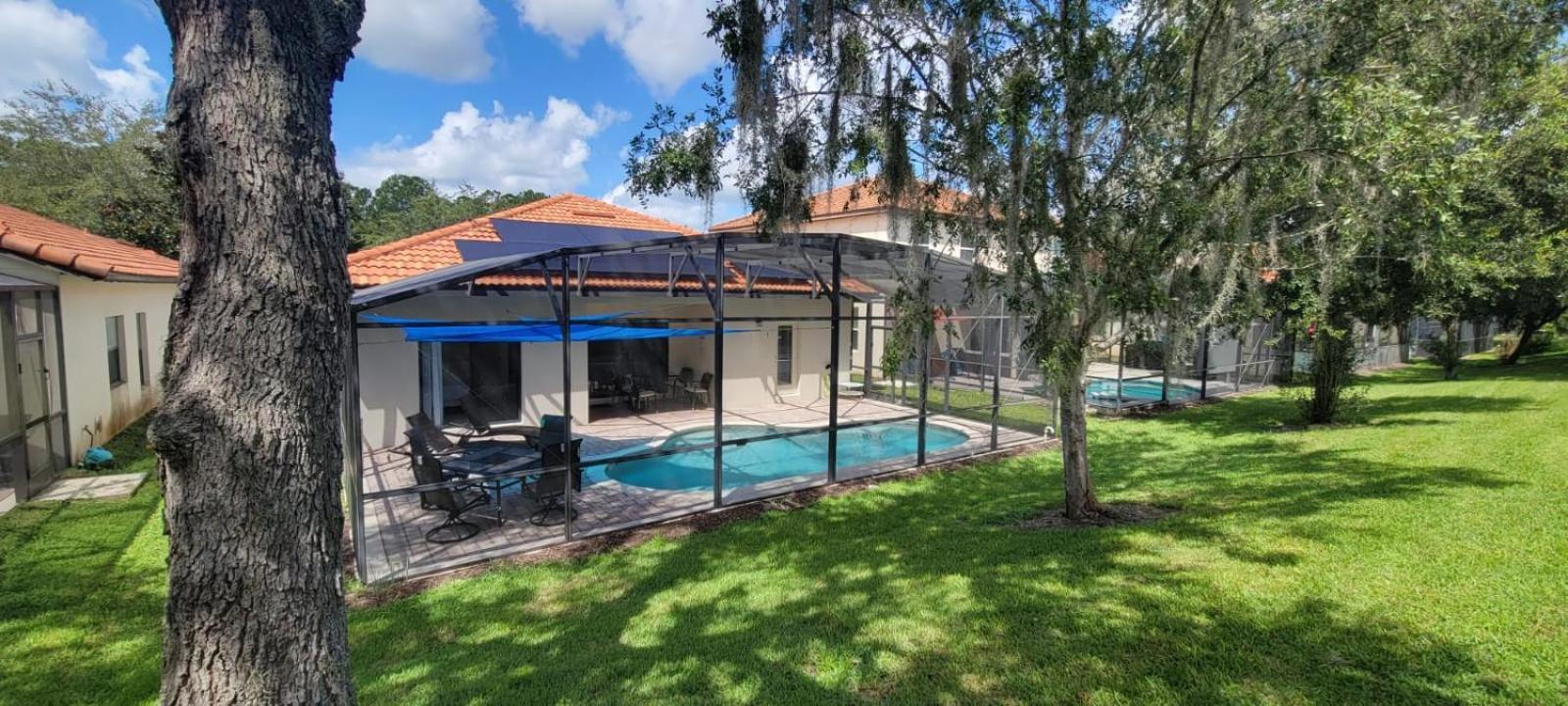 Villa Cheerful 4bed 3bath With Pool Near